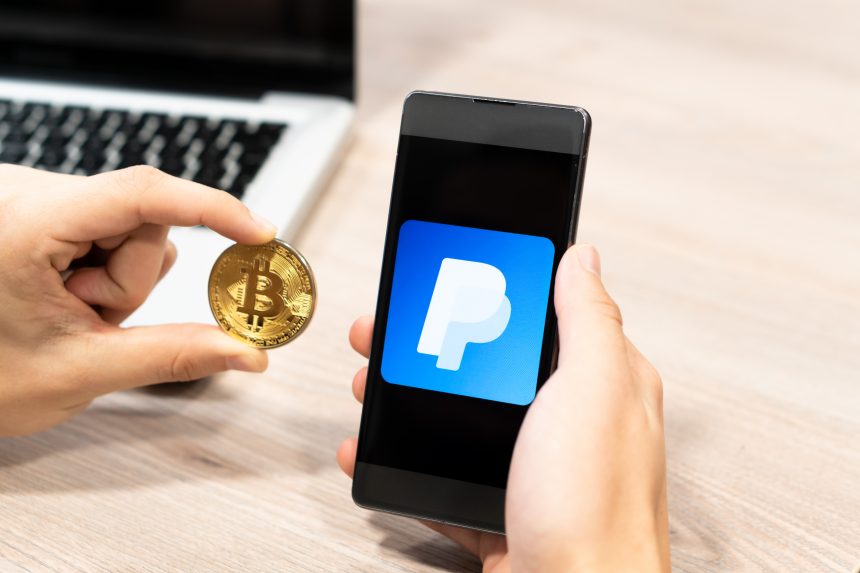 Bitcoin se acerca a los $ 60,000 después de que PayPal anuncia el servicio de pago y envío de criptomonedas