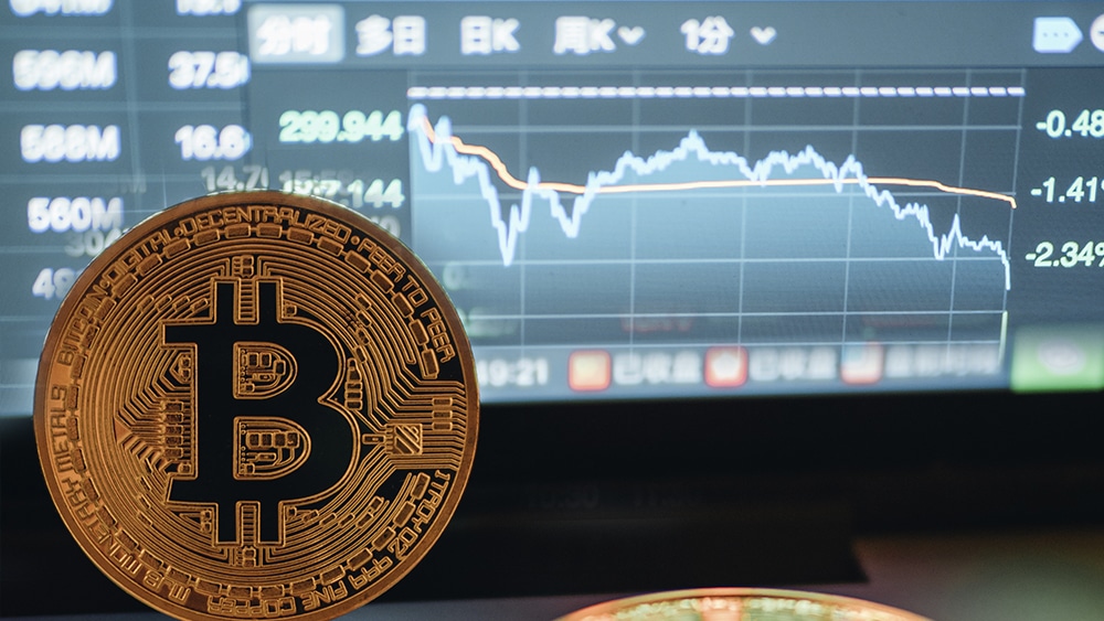 Mil millones de dólares fueron liquidados con una caída de 10% en el precio de bitcoin