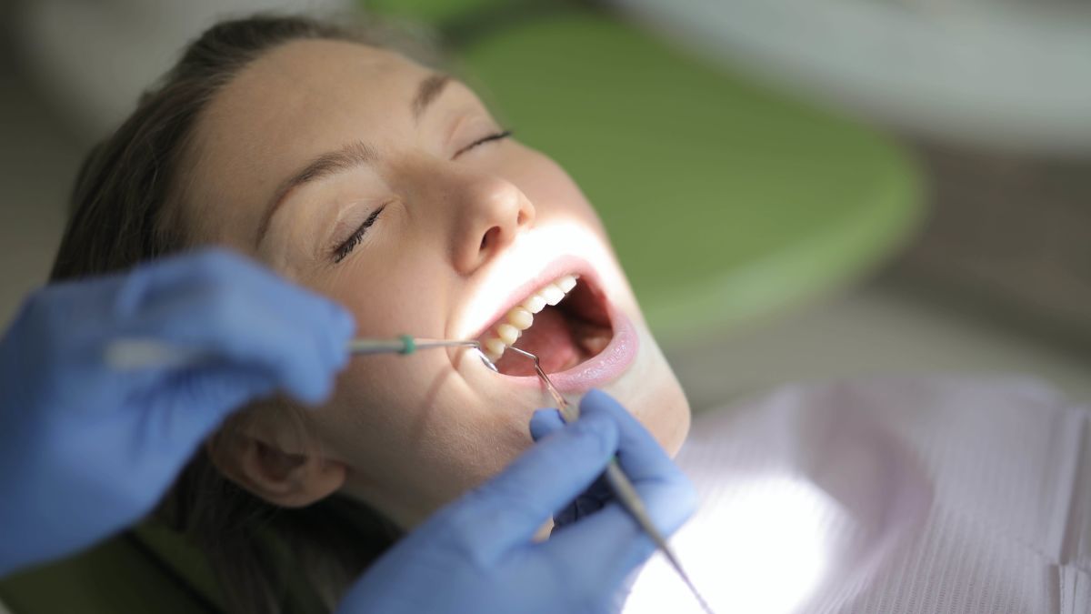 Por fin sabemos por qué nos duelen los dientes con el frío y cómo acabar con ese dolor