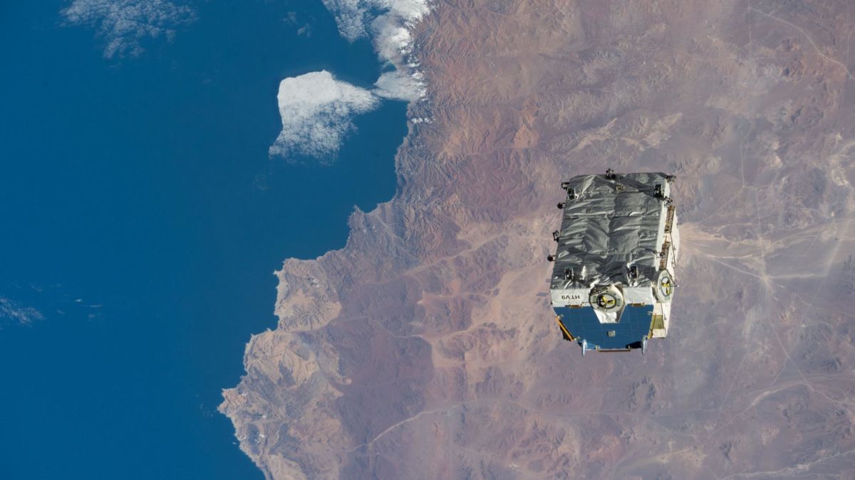 La NASA ha tenido que deshacerse de 2,9 toneladas de baterías tirándolas desde la Estación Espacial Internacional
