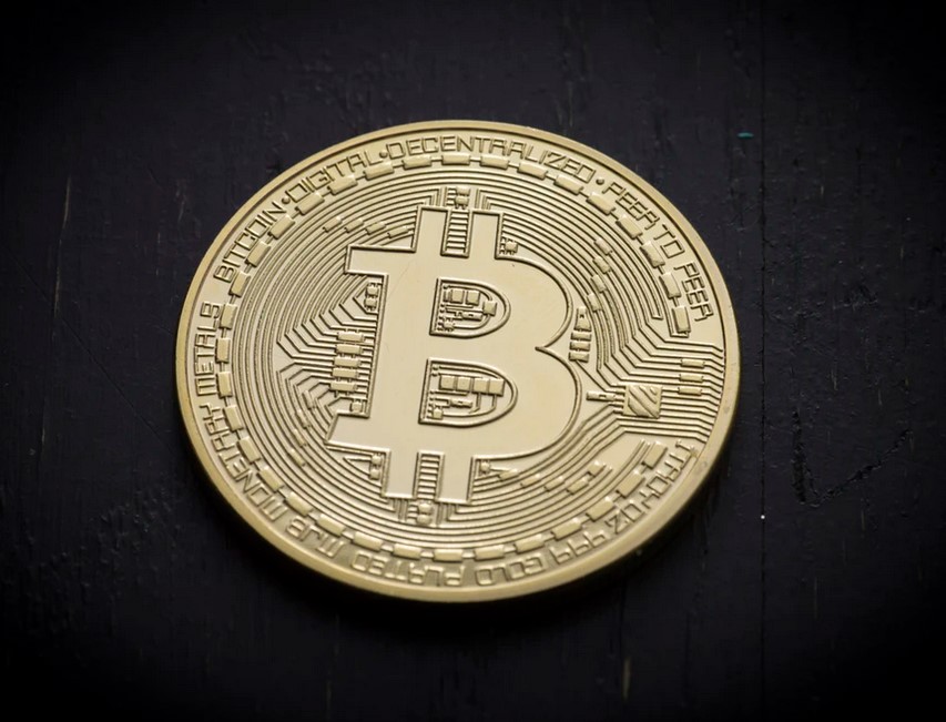 NYDIG contrata al director financiero de Bridgewater para llevar Bitcoin a los bancos