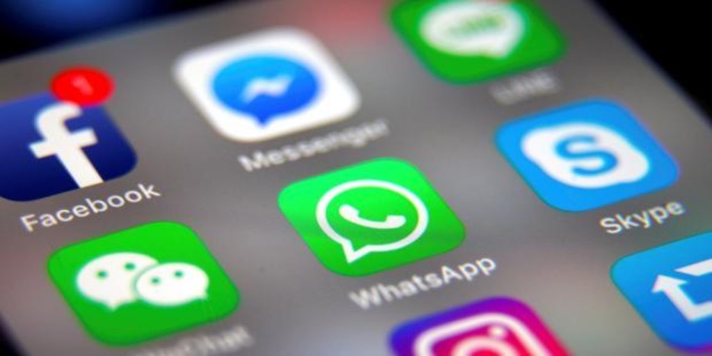 Facebook quiere que hables con las empresas a través de WhatsApp e Instagram