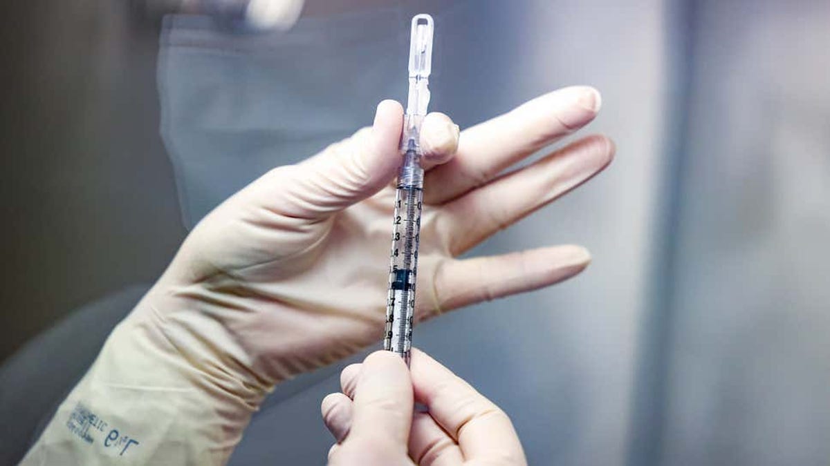 No vacunados y variante Delta: 5 veces más probabilidades de contagiarse y 11 veces más probabilidades de morir