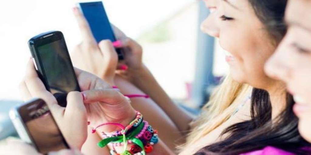 Instagram es tóxico para muchas adolescentes y Facebook lo sabe
