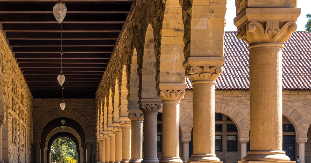 Mejor Universidad Blockchain: Universidad de Stanford