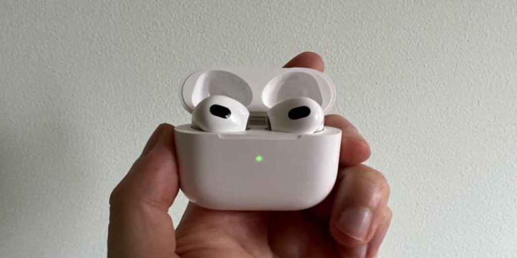 ¿merecen la pena los nuevos auriculares de Apple con sonido espacial?