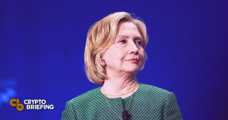 Hillary Clinton está preocupada por las criptomonedas, aparentemente