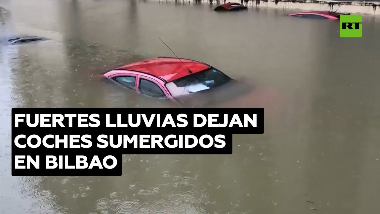 Coches sumergidos y fuertes inundaciones por las lluvias en Bilbao