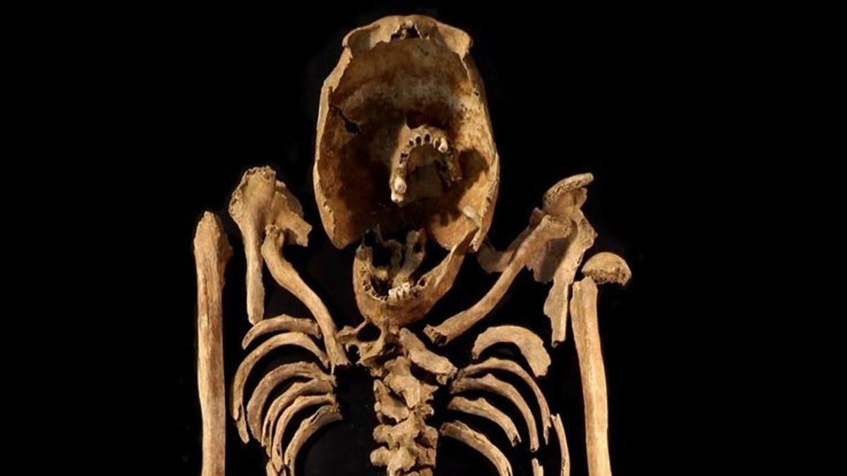 Un esqueleto, segunda evidencia física de la crucifixión romana