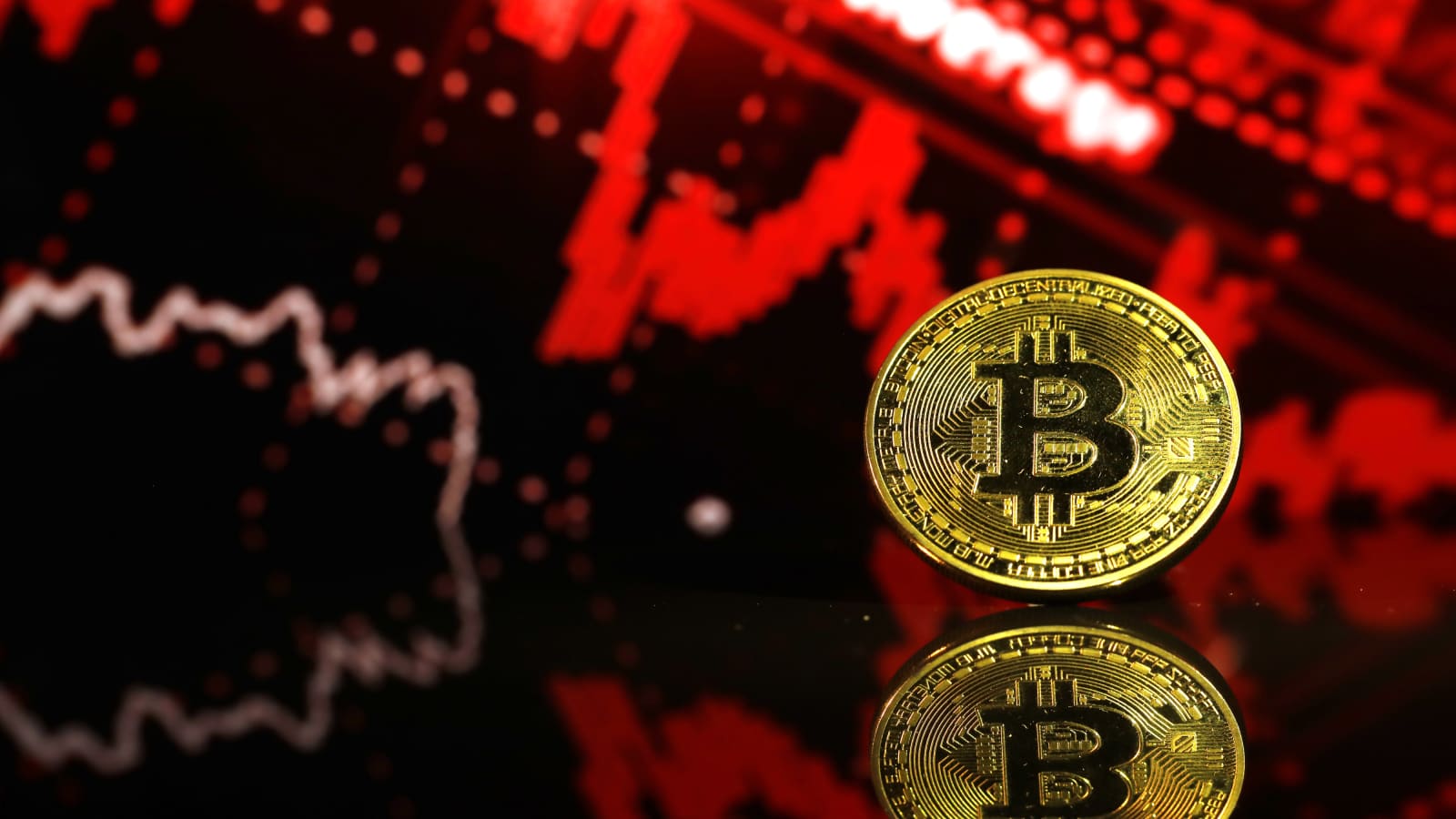 Diciembre se vuelve rojo para Bitcoin a medida que continúan las liquidaciones en todo el mercado
