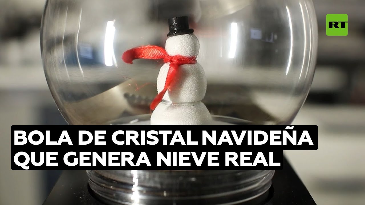 Crean una bola de cristal navideña que genera su propia nieve real @RT Play en Español