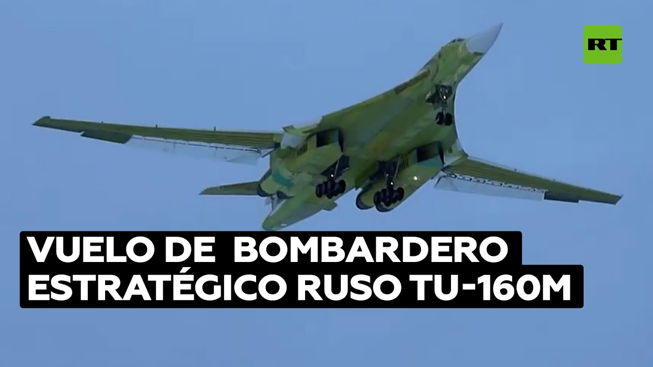 El primer bombardero estratégico ruso de la renovada versión Tu-160M realiza su vuelo inaugural