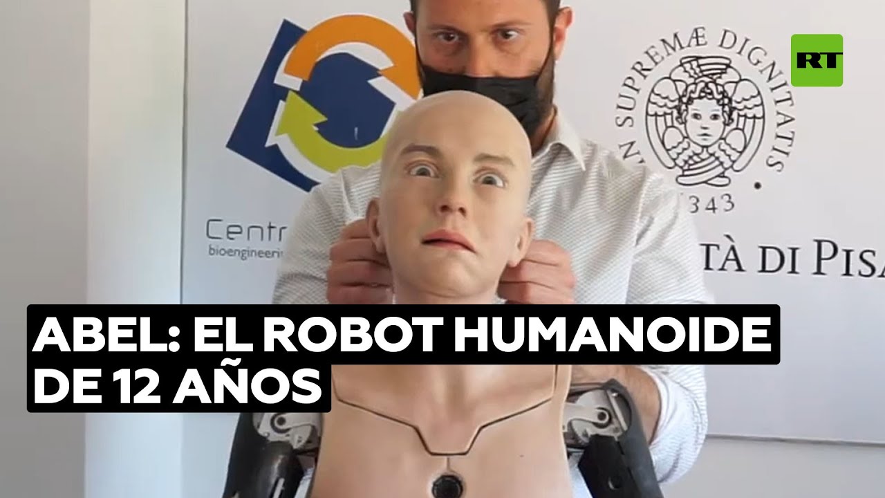 Este robot humanoide adolescente puede reaccionar a las emociones humanas @RT Play en Español