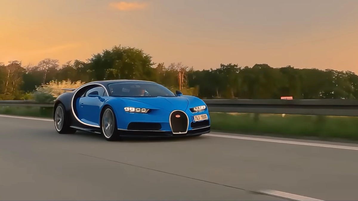 Alemania critica a un millonario checo que condujo su Bugatti Chiron a 417 km/h por la Autobahn