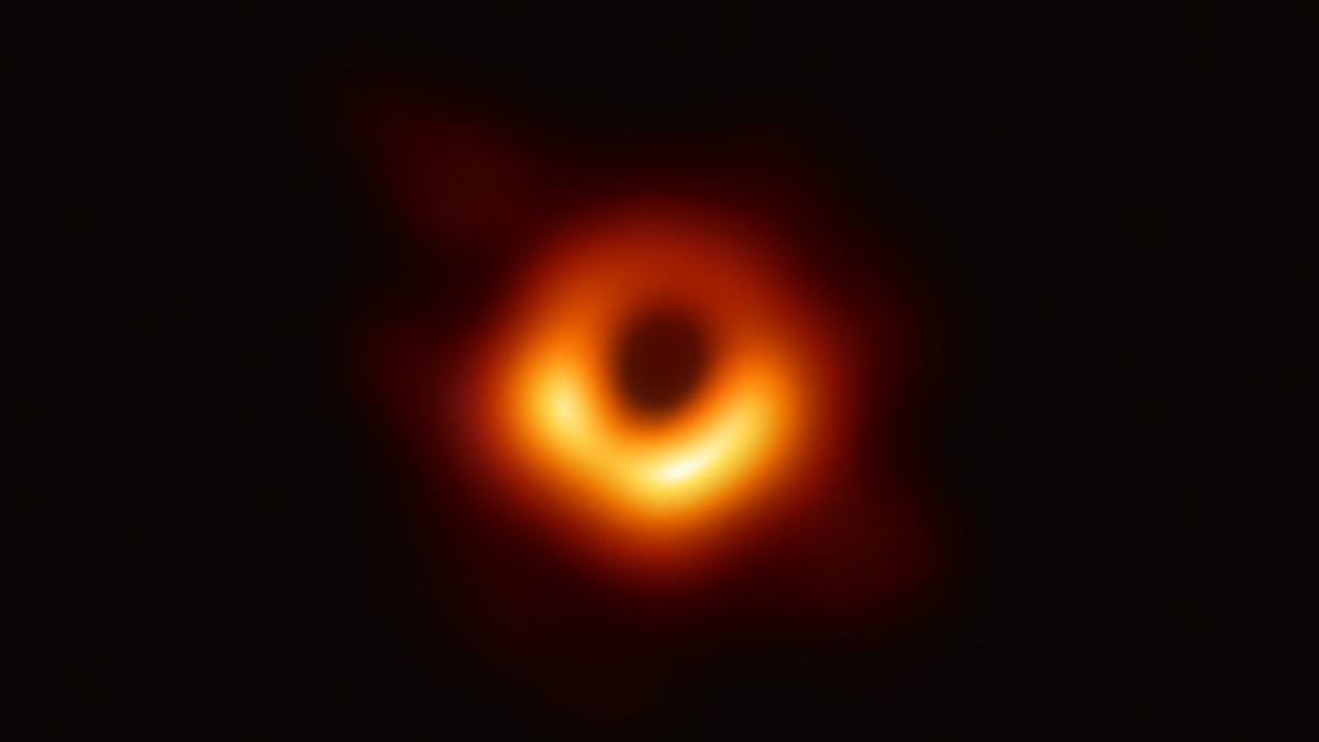 ¿Cuántos agujeros negros existen en nuestro universo? Estos astrónomos creen haber dado con la respuesta
