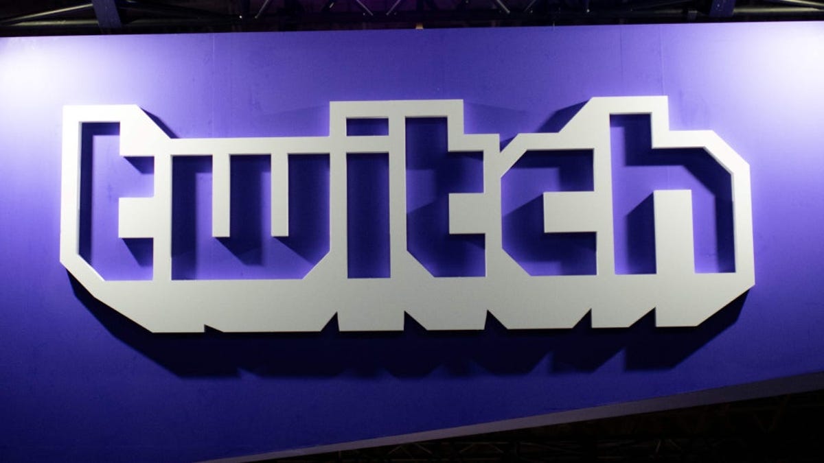 Arrestan a 40 personas acusadas de lavar dinero en Twitch