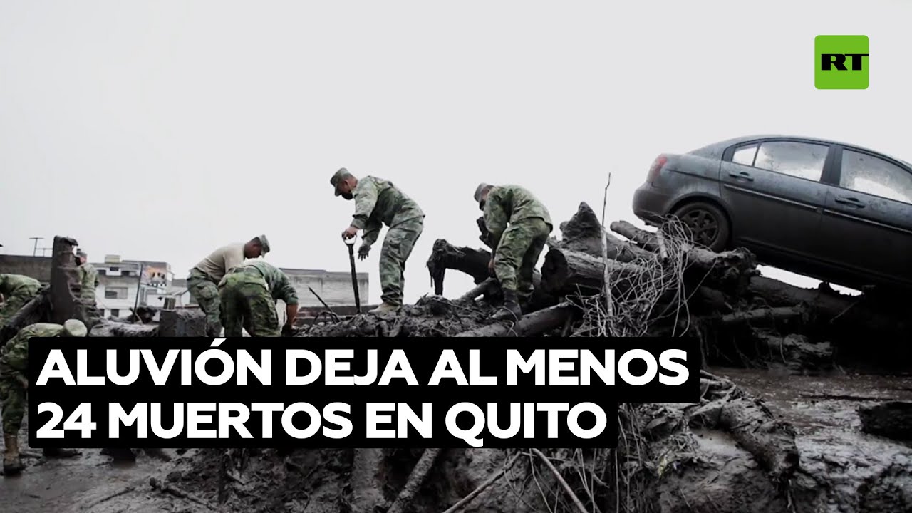 Retiran escombros tras el aluvión que dejó 24 muertos en Quito