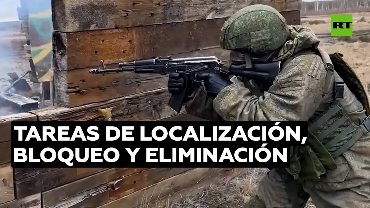 Infantes de marina rusos practican tácticas de combate urbano durante ejercicios en Bielorrusia