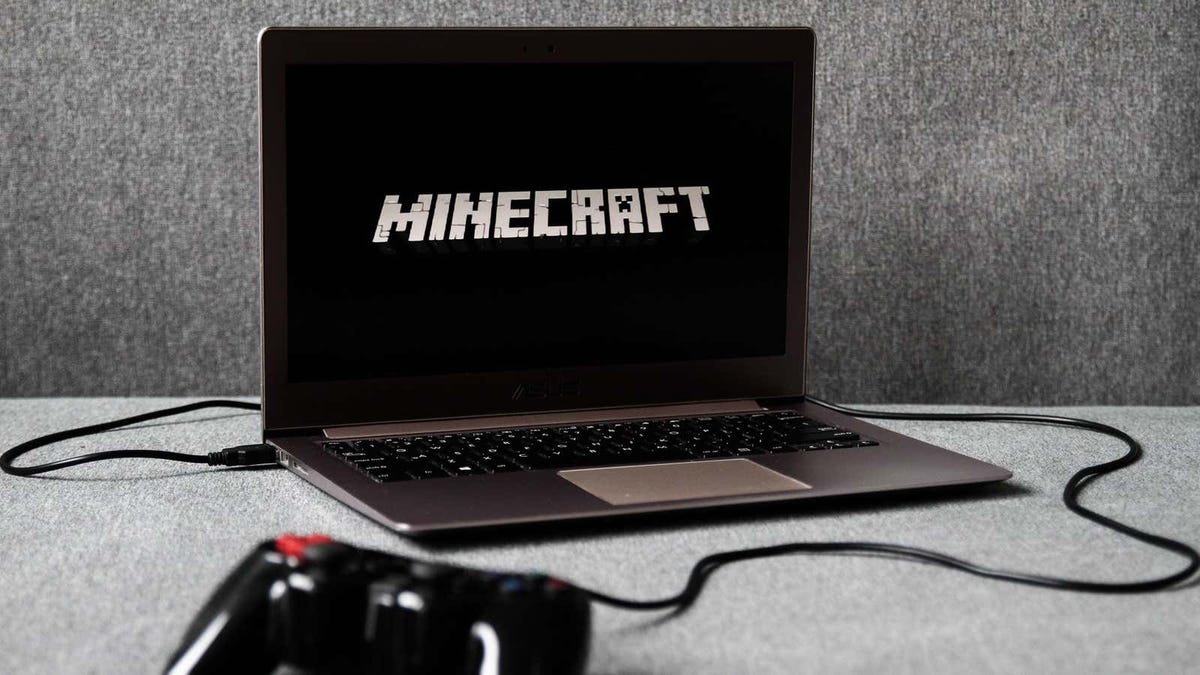 Cinco años de cárcel por intentar volar edificio en Minecraft