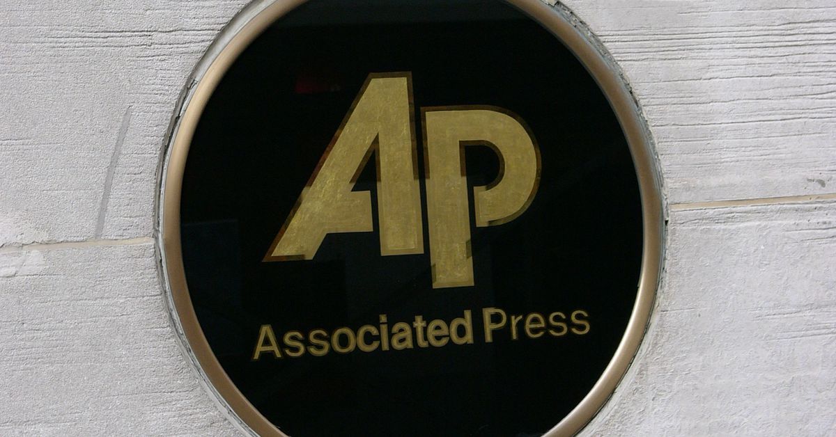 Associated Press cancela la venta de NFT de video migrante después de una reacción violenta