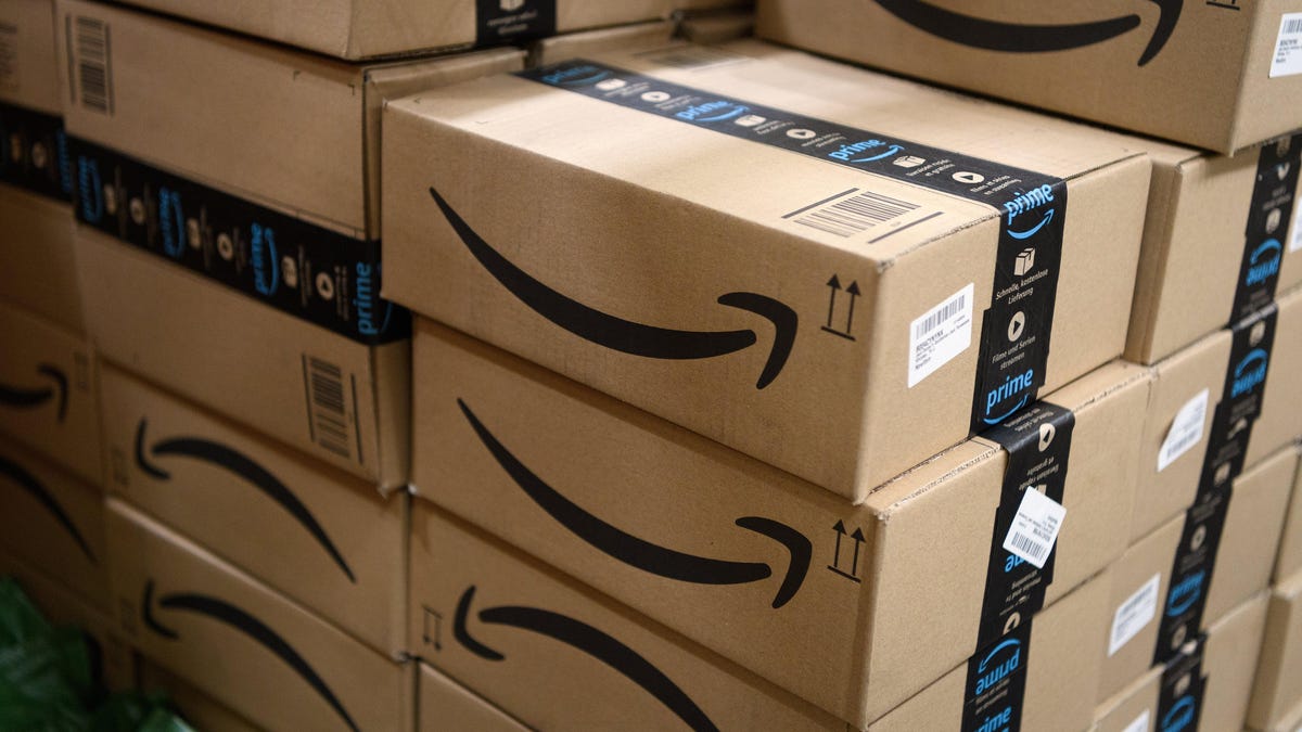 Amazon duplica el límite de su salario base hasta los 350.000 dólares