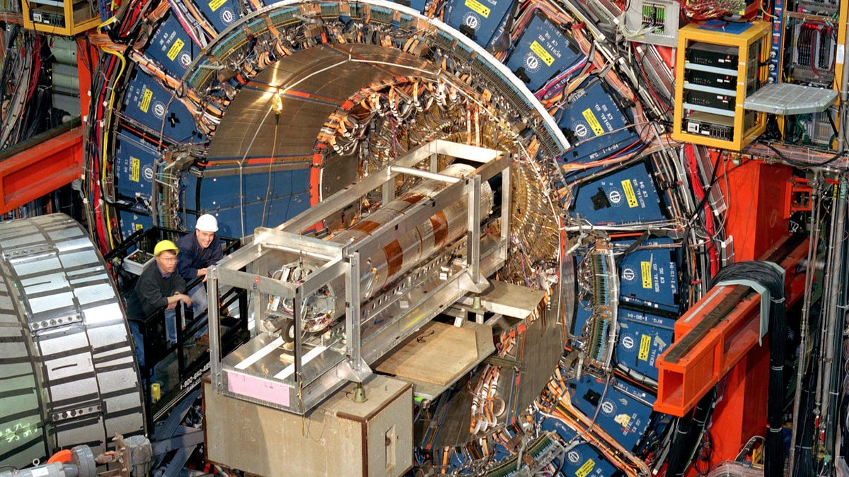 La medición más precisa hasta ahora del bosón W arroja un resultado que los físicos no entienden