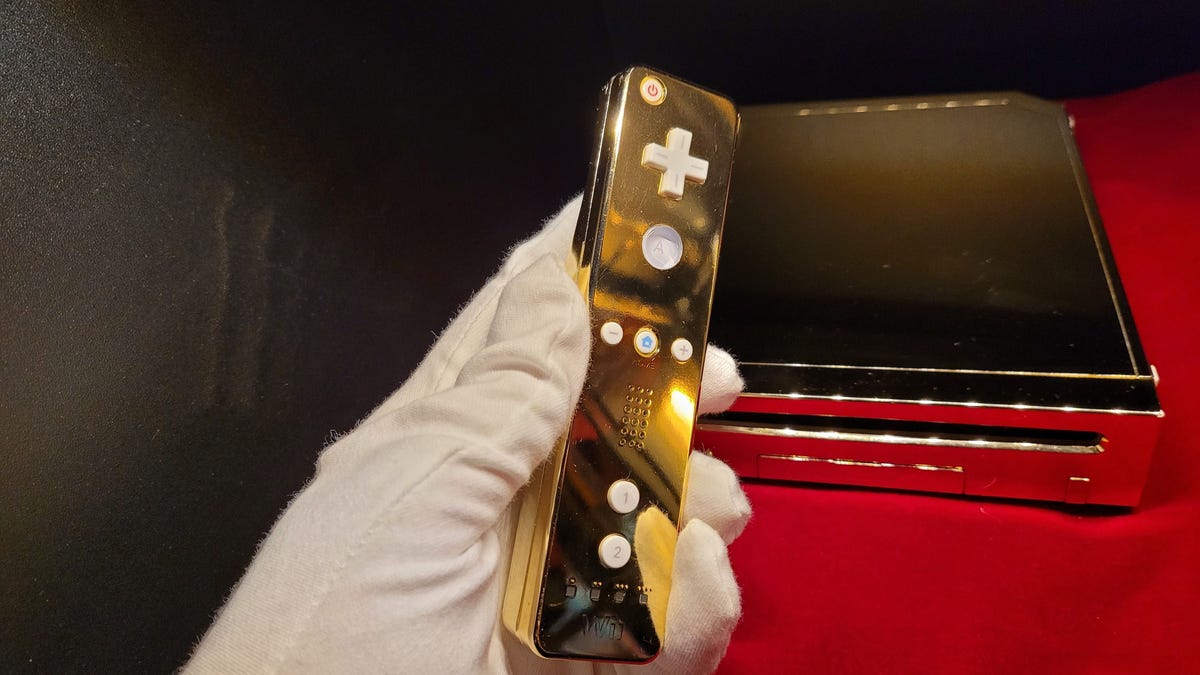 Esta Nintendo Wii de oro de 24 quilates acaba de salir por fin a subasta