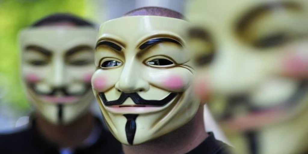 El plan de Putin para evitar que Anonymous siga rompiendo el Internet de Rusia