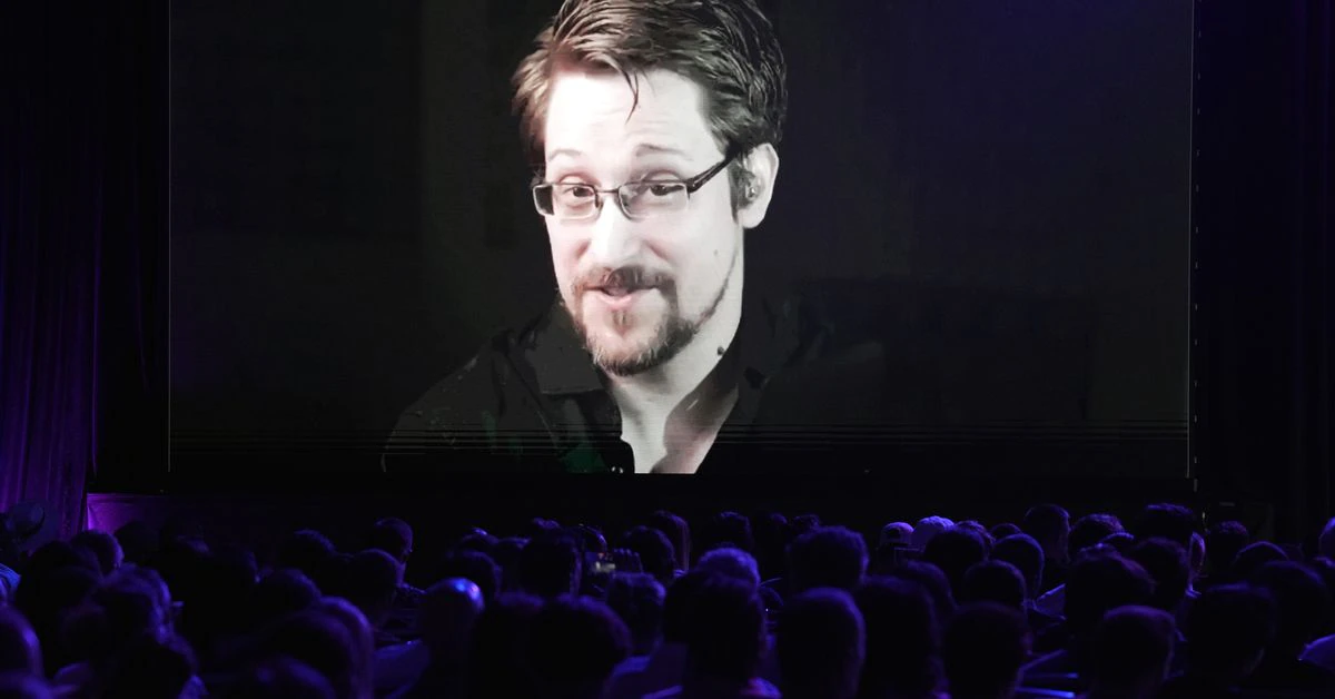 Edward Snowden dice que use criptomonedas, no invierta en ellas