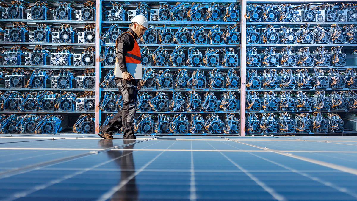 Más granjas de minería de Bitcoin se suman al uso de energía solar