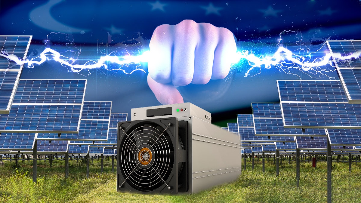 Mineros de bitcoin obligados por primera vez a operar solo con energía solar