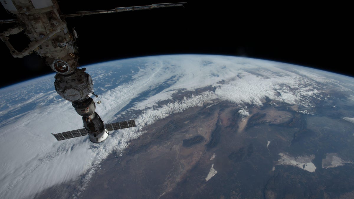 Rusia comunica a la NASA que en realidad no se va de la Estación Espacial Internacional todavía