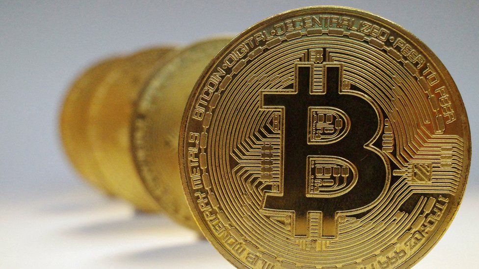 La disminución de los ingresos de los mineros de Bitcoin sugiere que pueden seguir más liquidaciones