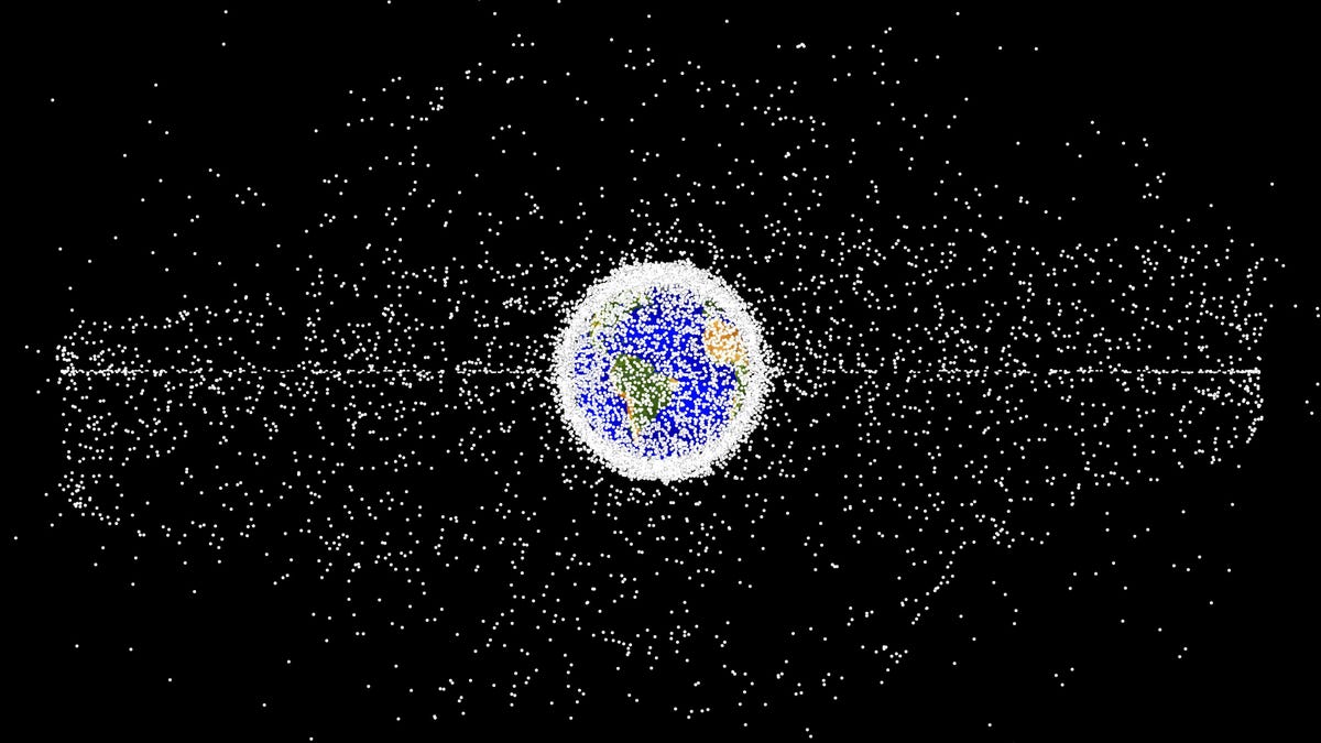 La NASA busca soluciones a la amenaza de la basura espacial