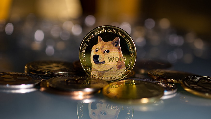 Dogecoin vuelve a entrar en Crypto Top 10, pero el precio continúa luchando