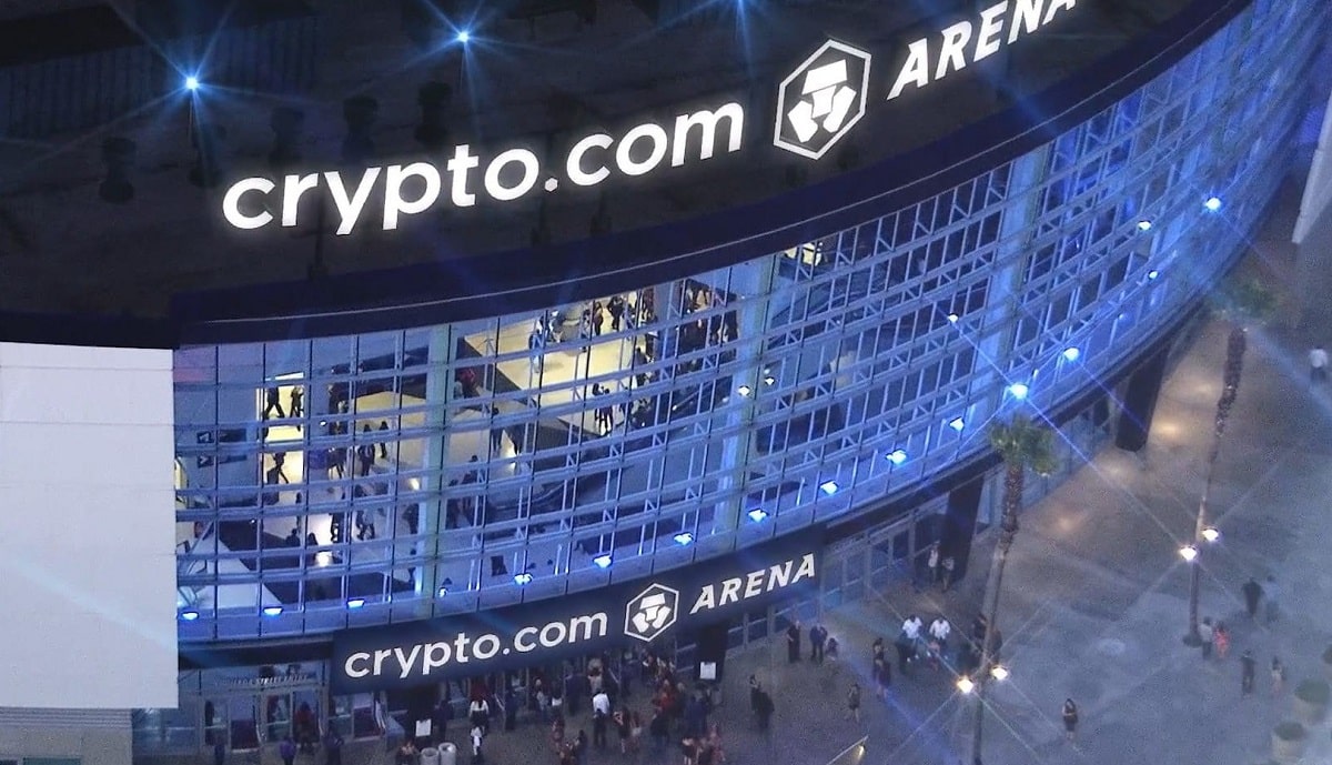 A días de la Copa Mundial de Fútbol, Visa y Crypto.com se sumergen en el arte NFT