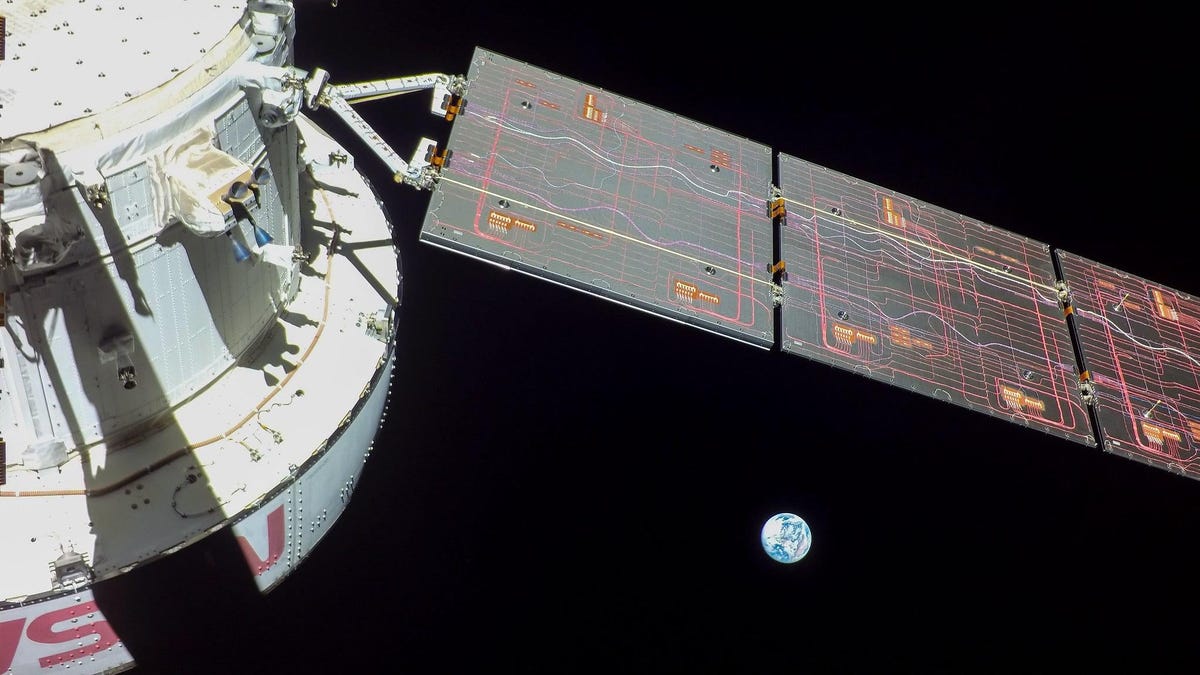 Sigue la maniobra de la nave Orión de la NASA para orbitar la Luna