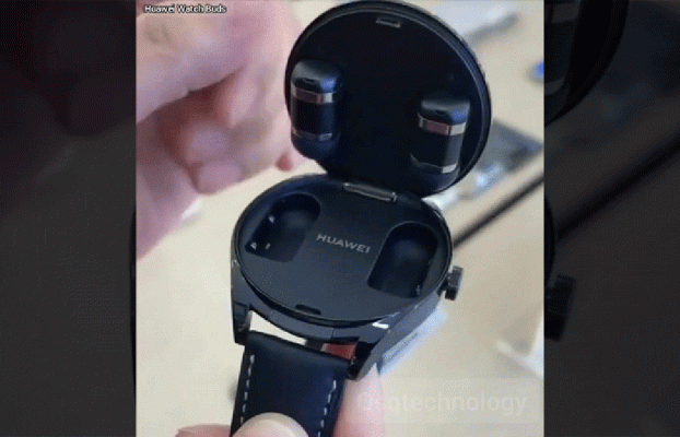 el smartwatch con auriculares en su interior