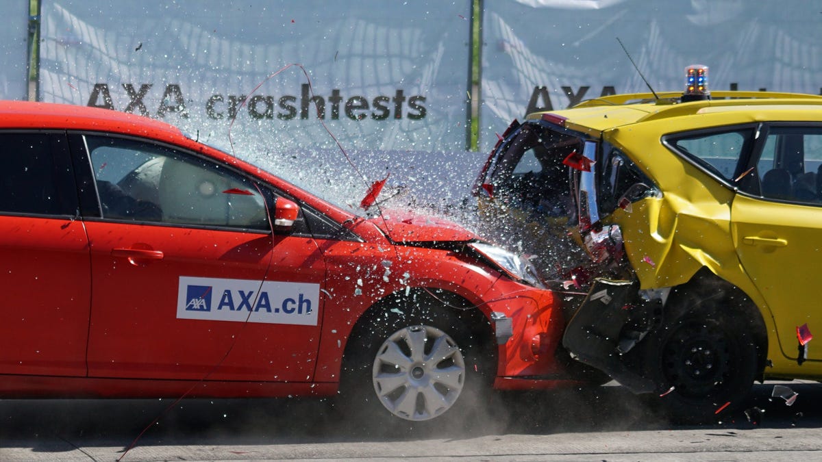 Las mujeres tienen más posibilidades de morir en carretera