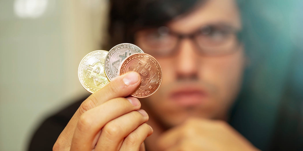Detienen a la cúpula de una plataforma de criptodivisas española vinculada al cibercrimen ruso