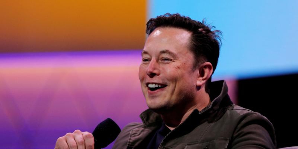 Elon Musk quiere su propio ChatGPT y ya está montando un equipo para desarrollarlo