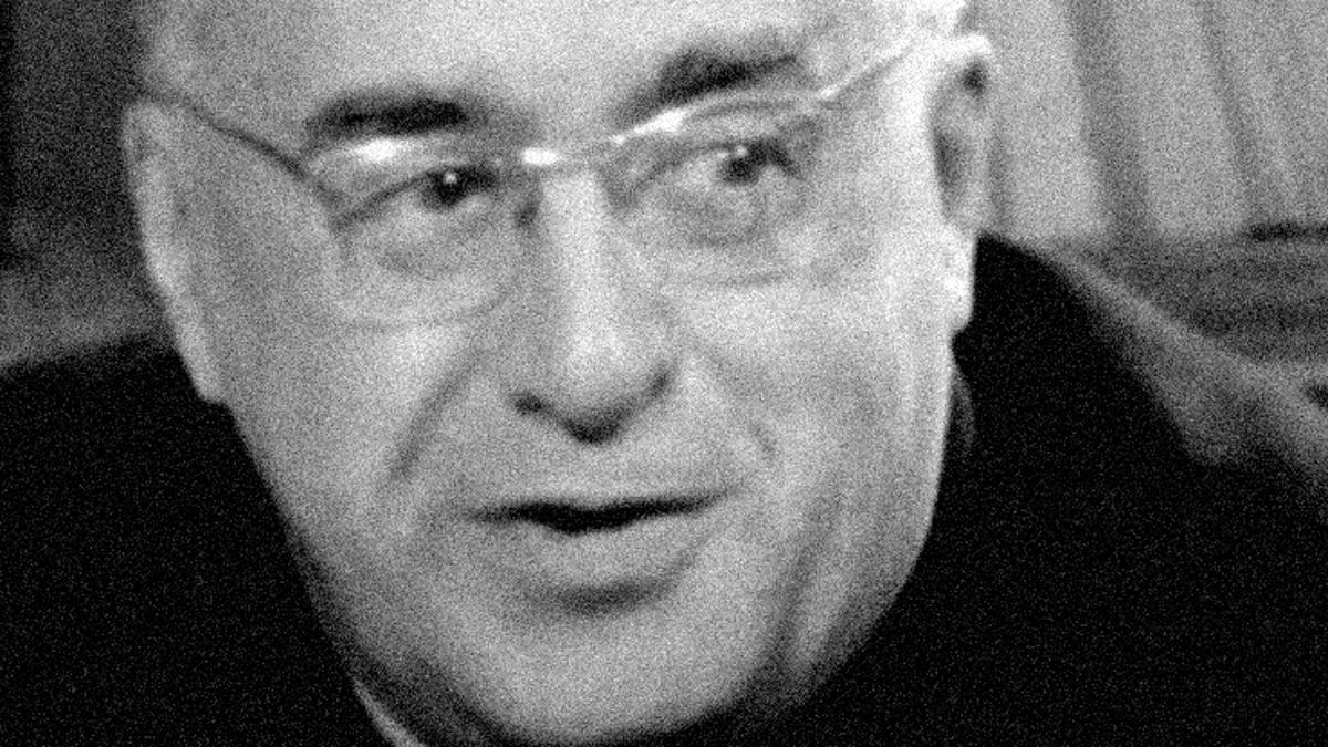 Encuentran una entrevista perdida con el “padre del Big Bang”