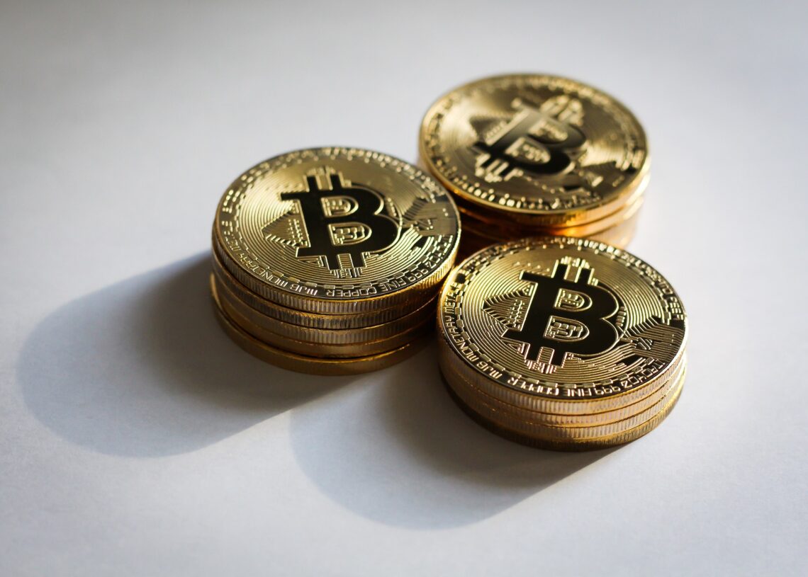 Estados Unidos está en bancarrota, la mejor decisión es ‘comprar Bitcoin (BTC)’, insta Robert Kiyosaki