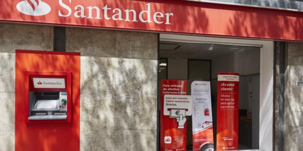 Cuidado si eres cliente de Bankia o Santander: el nuevo y peligroso SMS con el que intentan robarte
