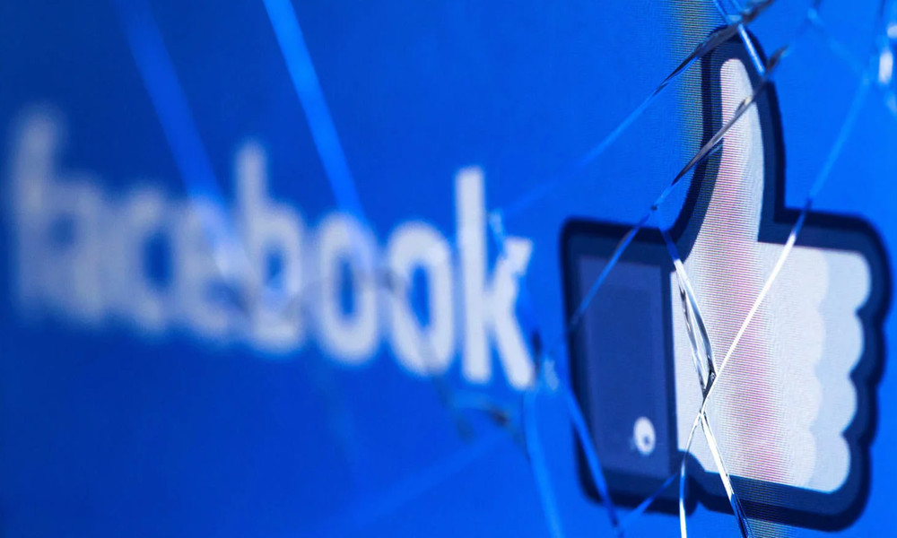 Facebook envía, por error, solicitudes de amistad a los perfiles que visitas