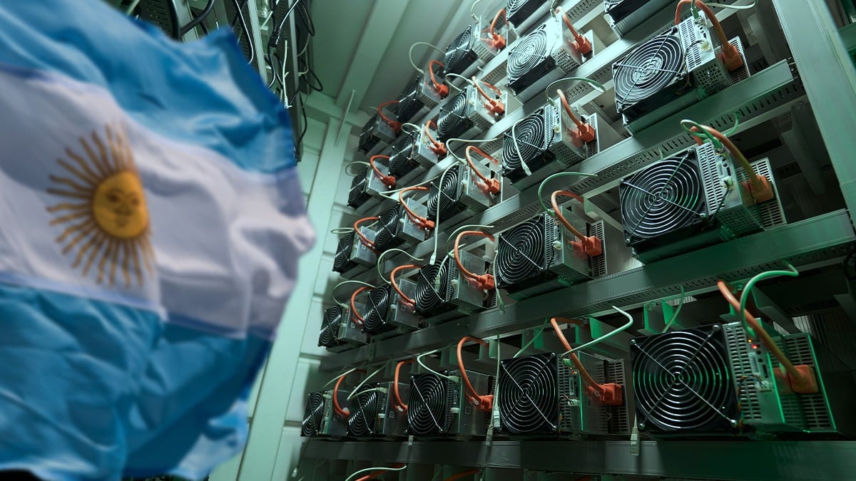 3.000 equipos mineros de Bitcoin llegaron a Argentina (y 3.000 van en camino)