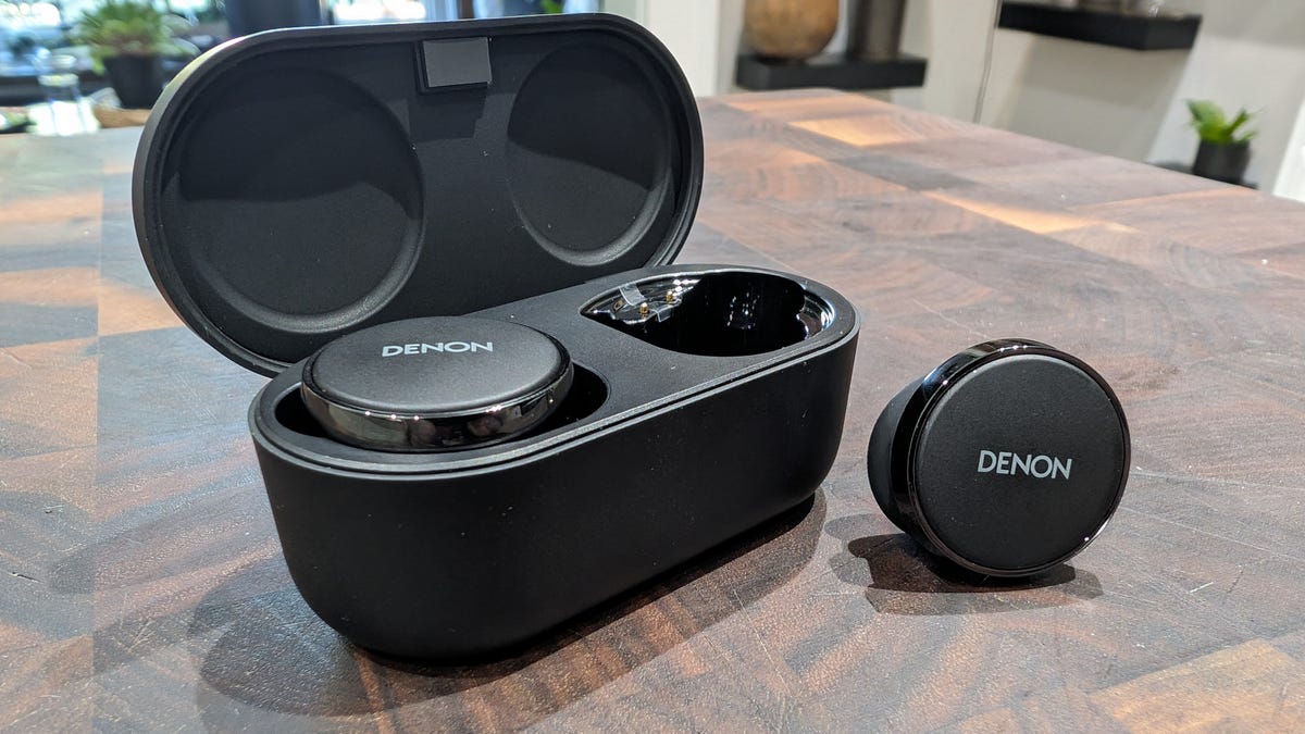 Uno de los mejores auriculares que he escuchado no es de Bose ni de Apple (y tiene un descuento de $80 para el Black Friday)