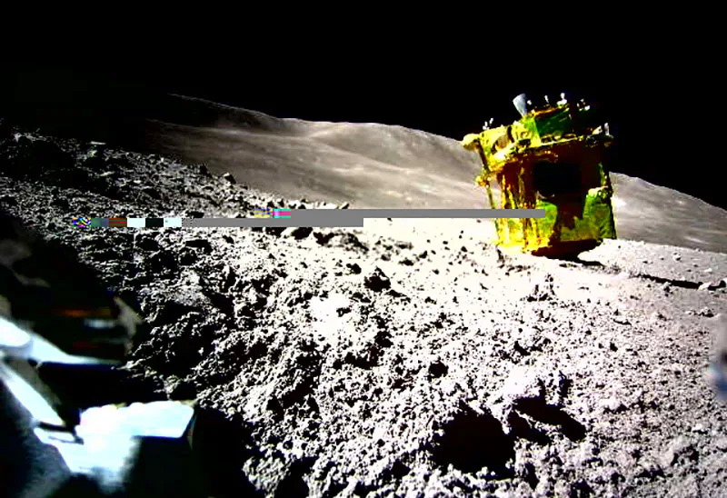 La sonda lunar japonesa SLIM vuelve a la vida más de una semana después de aterrizar boca abajo