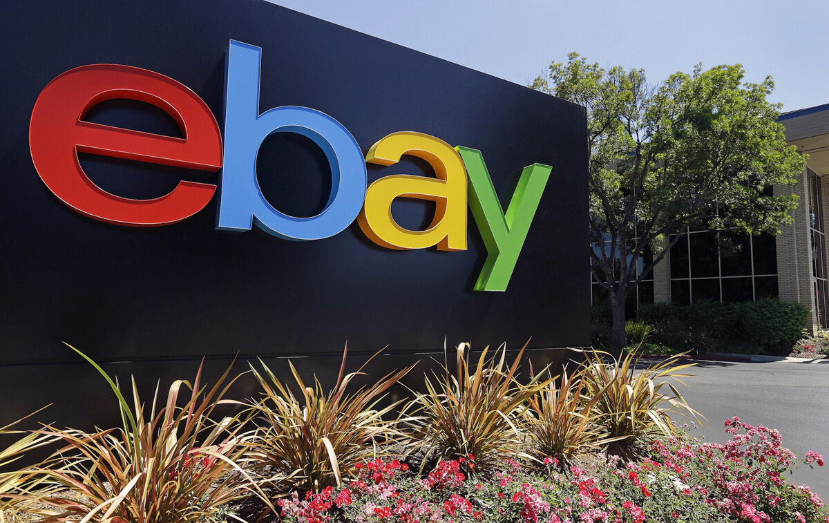 eBay acuerda pagar 3 millones de dólares en un caso de acoso que involucra insectos vivos, un feto de cerdo y fiestas sexuales