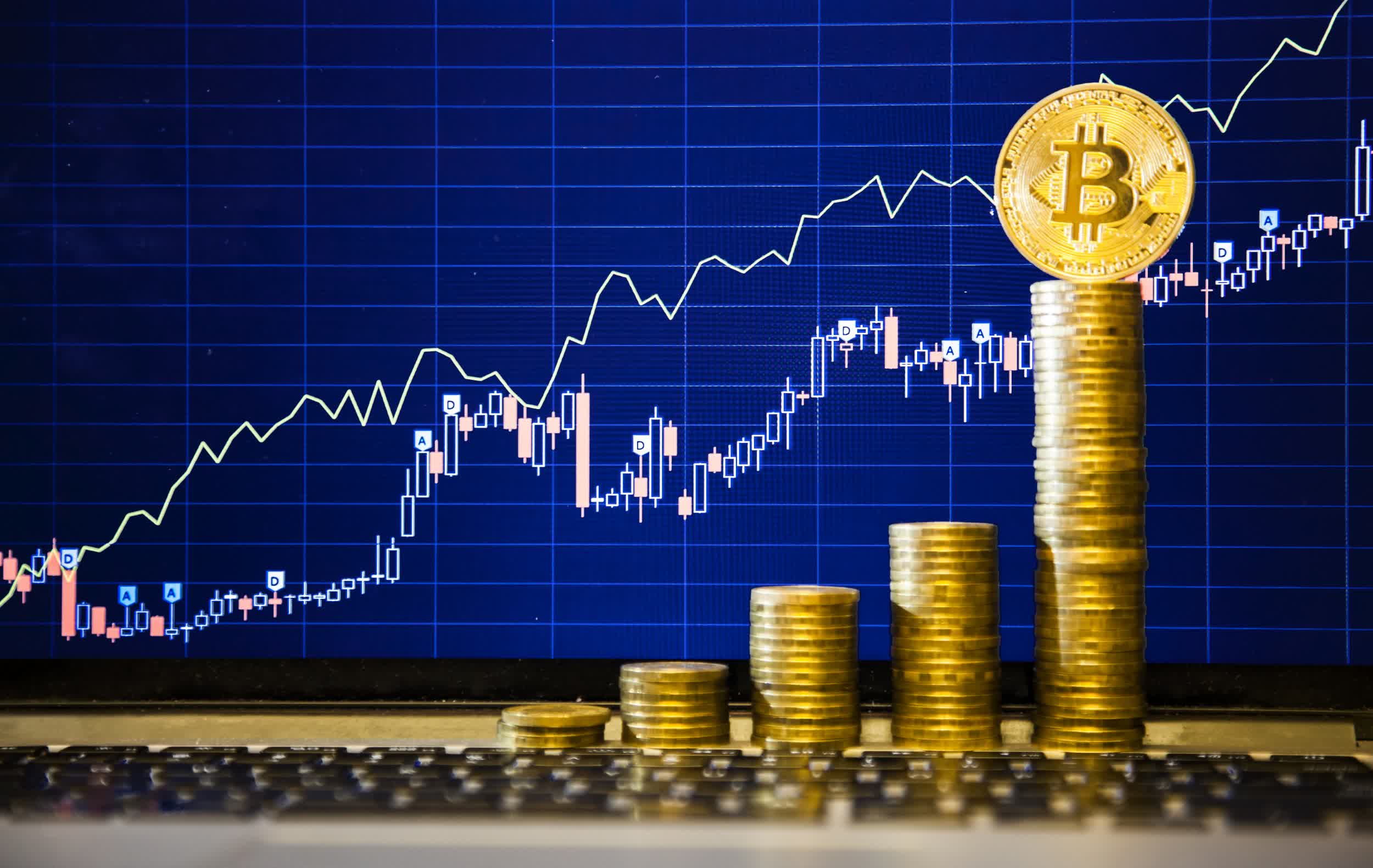 Bitcoin supera los $45,000 por primera vez en 21 meses y se prevé que alcance un récord este año